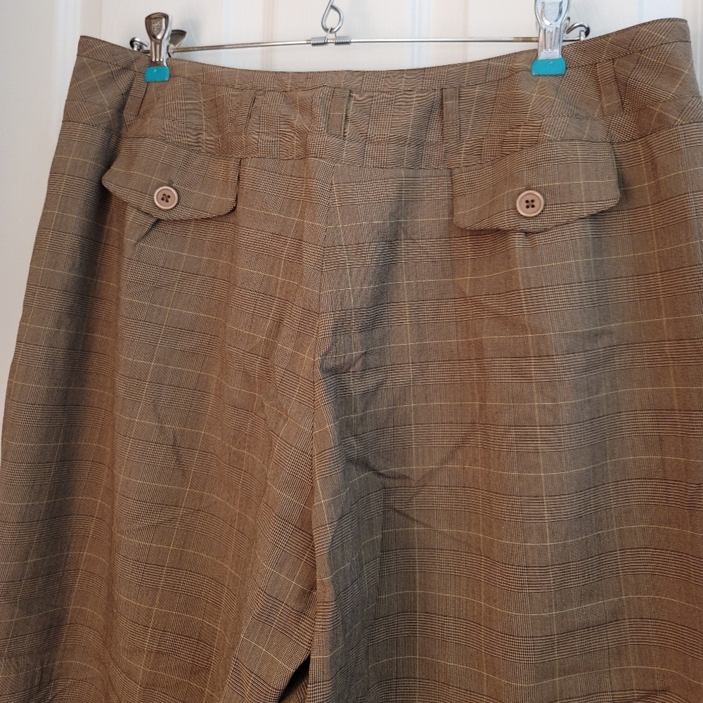 Larry Levine Stretch Women's Wide Plaid Leg Pants Color Brown Size 14 NWOT - Picture 4 of 12